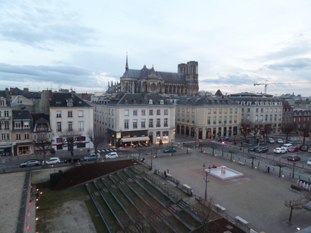 APPARTEMENT REIMS CENTRE, place du Forum - Photo 5