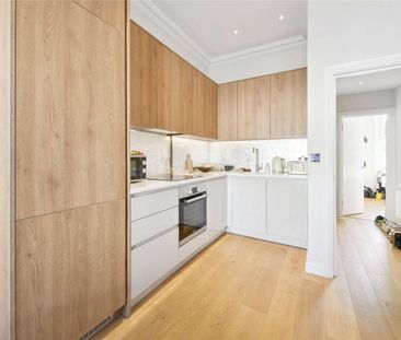 Recently refurbished 2 bedroom apartment in the heart of Pimlico. A... - Photo 6