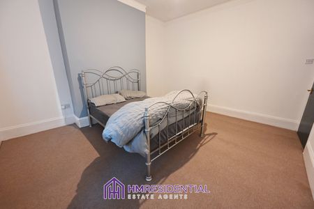 Spacious 3-Bedroom Flat to Rent – Wingrove Gardens, Fenham – £1000 PCM Available Now - Photo 3