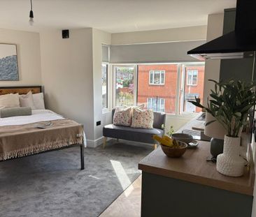 Studio to rent - Photo 1