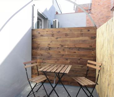 Room in a shared 5-bedroom apartment for rent in Vila de Gràcia, smoking allowed. - Photo 6