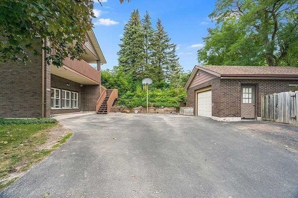 For Lease - 2238 4th Line Unit# MAIN, Innisfil, Ontario - Photo 1