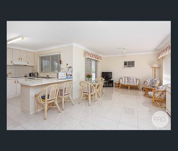 39 Overdale Drive, Bourkelands, NSW 2650 - Photo 3