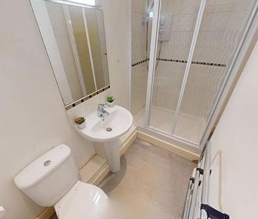 1 bedroom ground floor flat to rent - Photo 3