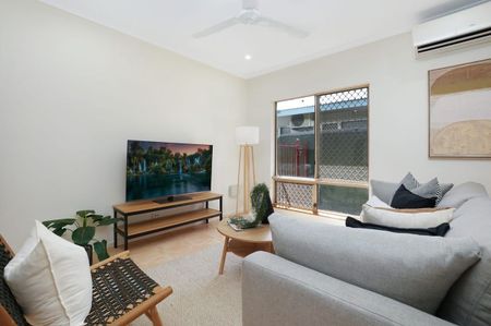 FUNCTIONAL, NEAT FAMILY HOME IN CONVENIENT LOCATION - Photo 4