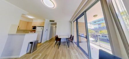 3 bed 2 bath-206-master room - Photo 2