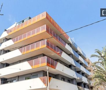 3 room luxury Apartment for rent in Torrevieja, Valencia - Photo 4