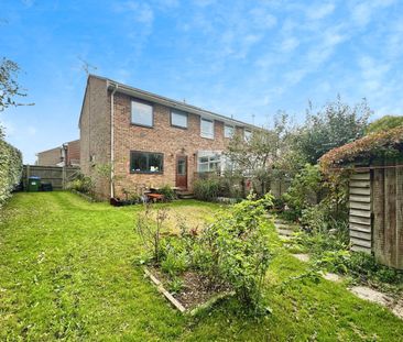 2 bedroom end of terrace to rent Godfrey Close, Lewes - Photo 3