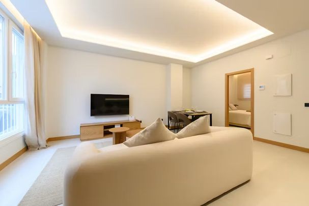 Calle de San Crispín, Madrid, Community of Madrid 28011 - Photo 1