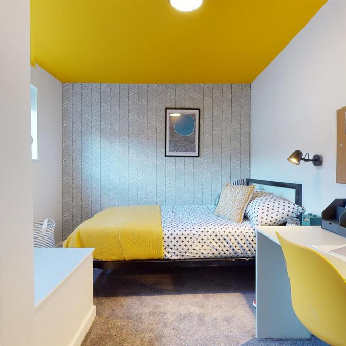 1 bedroom in a house share to rent - Photo 1