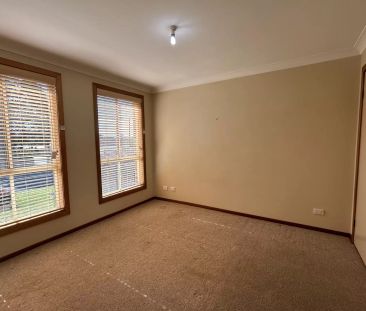 Low Maintenance - Photo 4