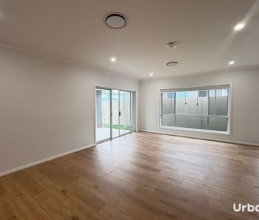 Four Bedroom Home in Huntlee for Lease! - Photo 1