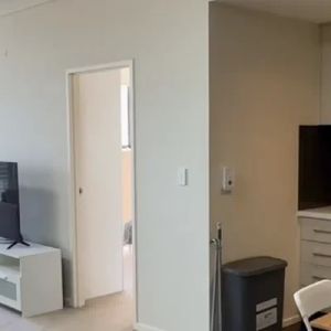 13 Joynton Ave, Sydney - Photo 2