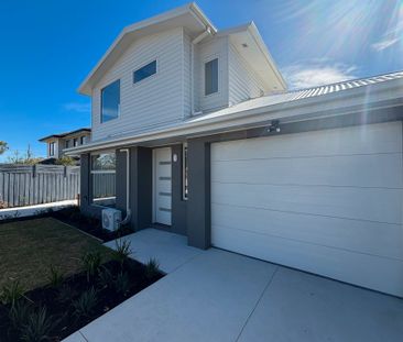 Tremendous Townhouse on Thomas - Photo 5