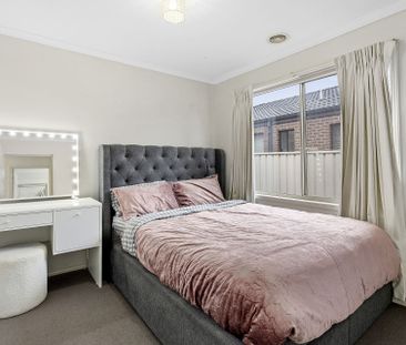 Family Living in a Prime Epsom Location - Photo 6