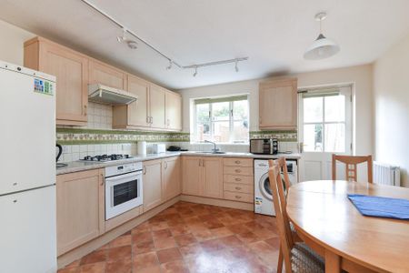 2 bedroom terraced house to rent - Photo 5