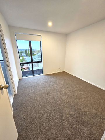 Two Bedroom, Birkdale - Photo 5