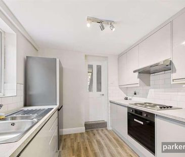 Granby Gardens, Reading, Berkshire, RG1 - Photo 4