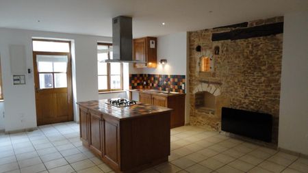 L22-175. CHARNAY CENTRE - Photo 4