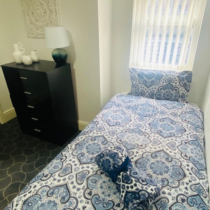 Room in a Shared Flat, Anfield, L4 - Photo 1