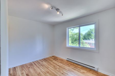 11260 Av. Bellevois, Montréal (Montréal-Nord), QC H1H - Photo 2