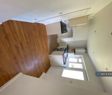 1 bedroom maisonette to rent - Photo 6