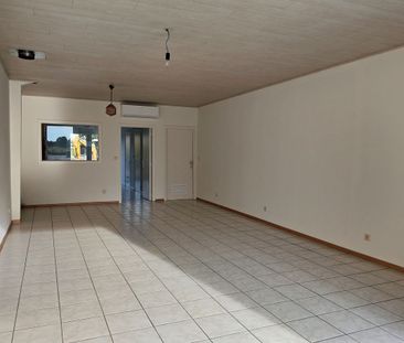 Opgefriste woning met 3 slaapkamers en tuin nabij Bentille! - Photo 6