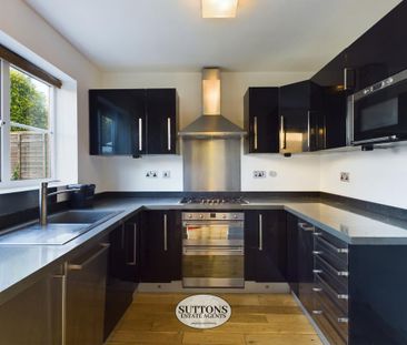 3 bedroom detached house to rent - Photo 2
