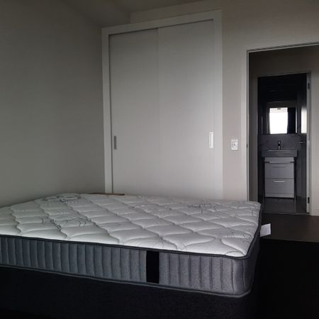 Brand new City Living - Photo 5