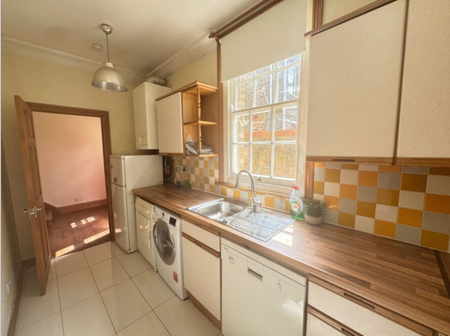 Clova Road, Forest Gate E7, Property for rent - Photo 3