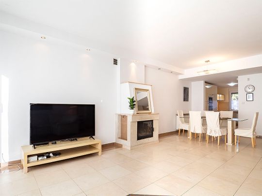 Domy - segment na wynajem, Wrocław, Krzyki - Photo 1