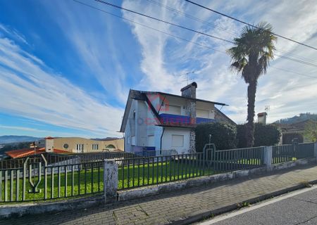 Moradia T4 - Photo 2