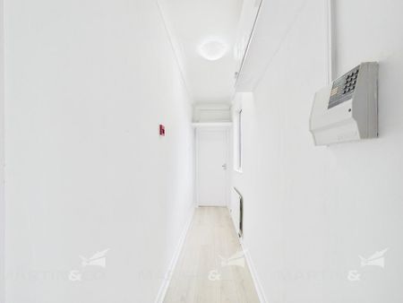 1 bedroom ground floor flat to rent - Photo 2