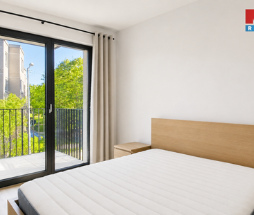 Pronájem bytu 2+kk 39 m², Kardašovská 393, Praha - Photo 1