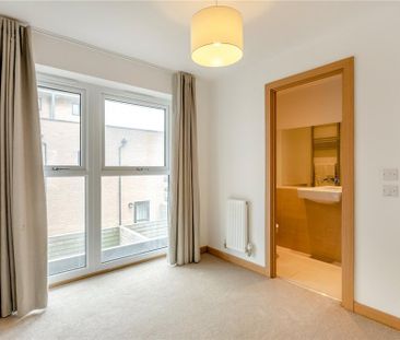 2 bedroom duplex to rent - Photo 3