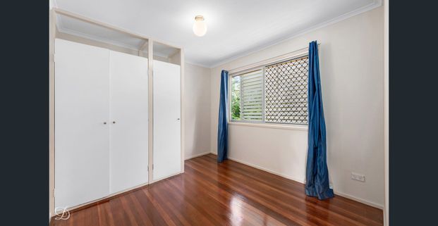 Family Home - Photo 1