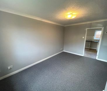 2 bedroom house to rent - Photo 1