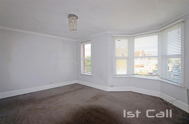 Southbourne Grove, Chalkwell - Photo 1