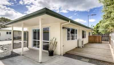 Cozy 3-bedroom Home - Photo 4