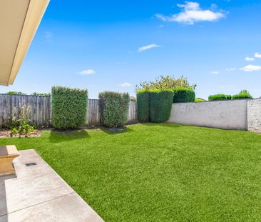 Well-Maintained Unit in Quiet Complex - Photo 1