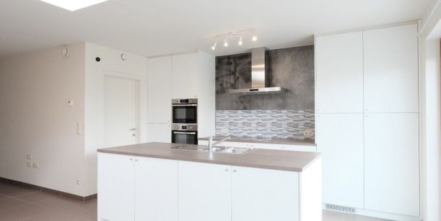 Woning te huur in Oostnieuwkerke voor € 850 met 3 slaapkamers - Foto 1