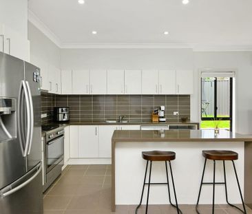 16 Montague Drive, Jordan Springs - Photo 6