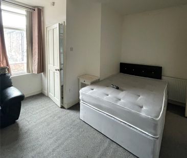 1 bedroom property to rent - Photo 3