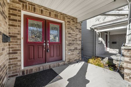 For Lease - 471 Creekview Way, Blossom Park - Airport and Area, Ontario - Photo 2