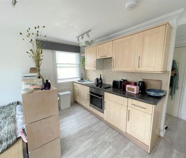 Studio to rent - Photo 4