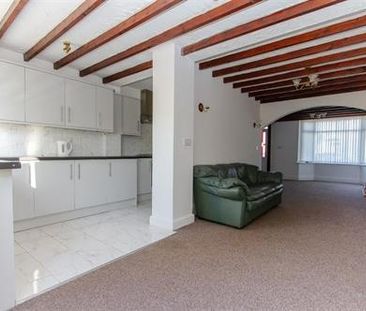 3 Bed Terraced House, Yule Road, CV2 - Photo 3