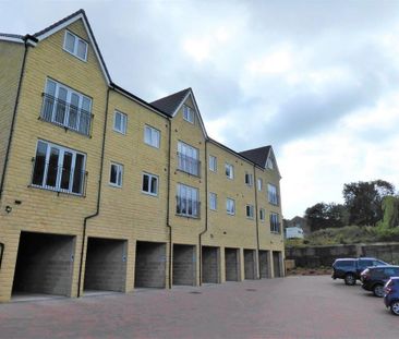 2 bedroom penthouse to rent - Photo 3