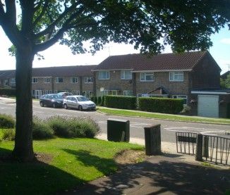 5 Bed - Forest Road, Greenstead, Colchester - Photo 4