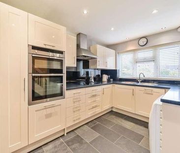 Mendip Way, Buckinghamshire, HP13 - Photo 5