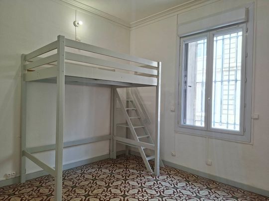 Location Appartement 1 pièce 22m² NIMES 30000 - Photo 1